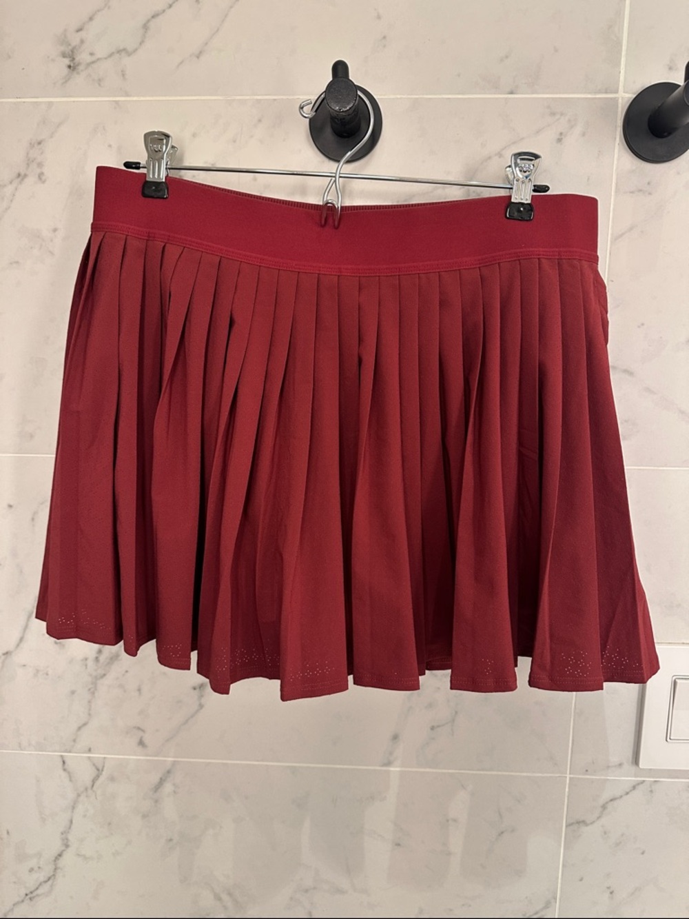 Never Worn Athleta Tennis Skirt, Size L